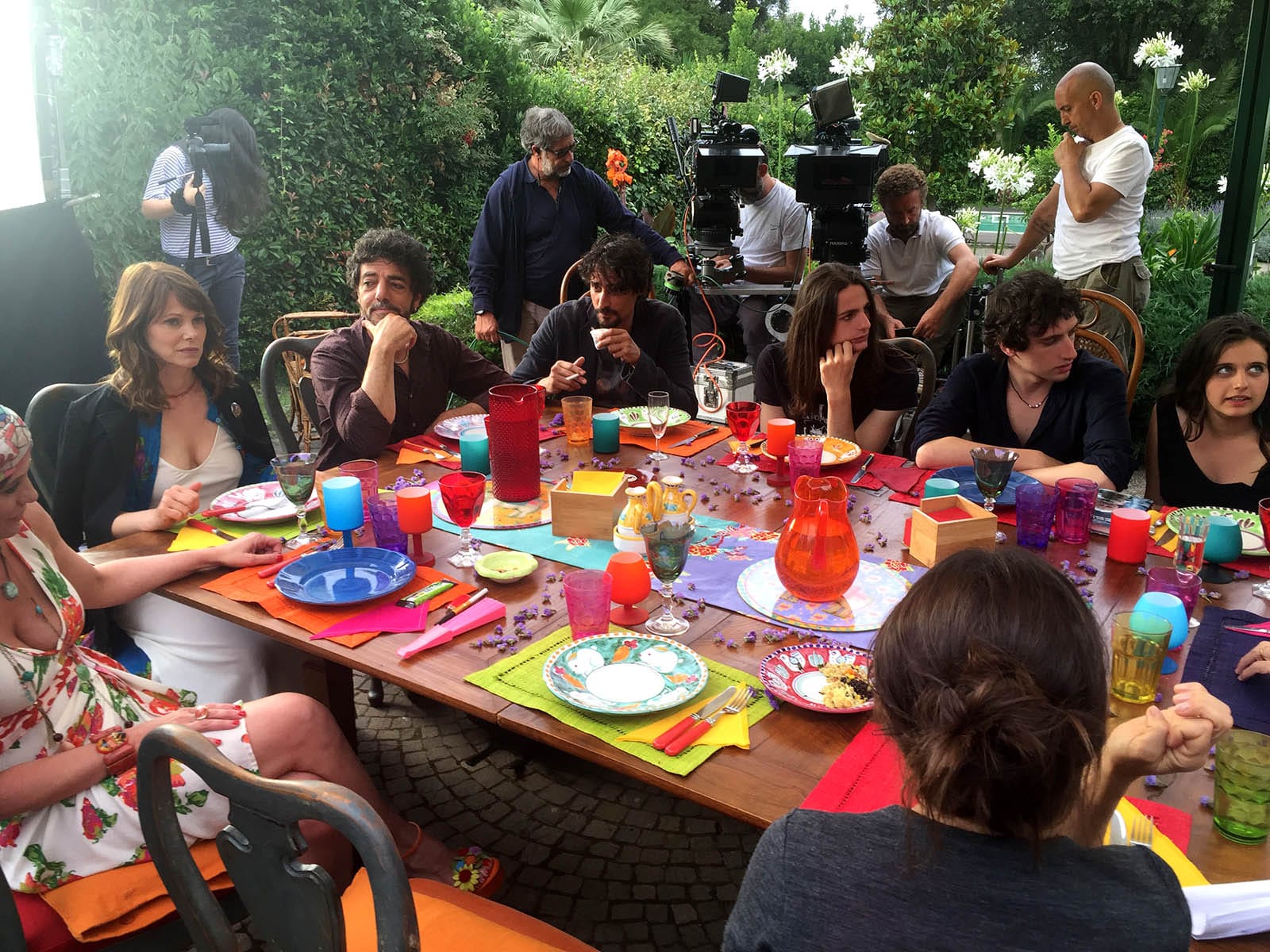 Simona Izzo e le sue tavole: anche la pausa pranzo è una festa